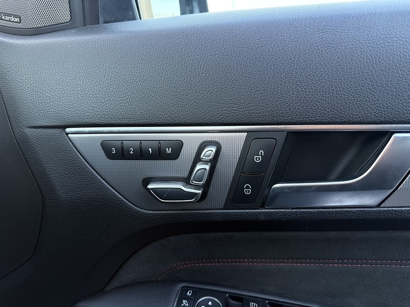 Used Mercedes-Benz E Class 2015 for sale - 76596045: Photo 16