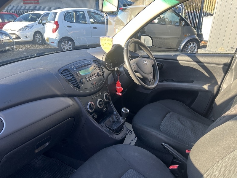 Used Hyundai i10 2011 for sale - 76663654: Photo 13