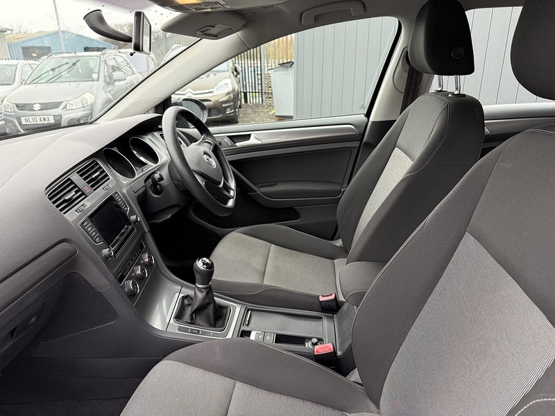 Used Volkswagen Golf 2013 for sale - 76910724: Photo 10