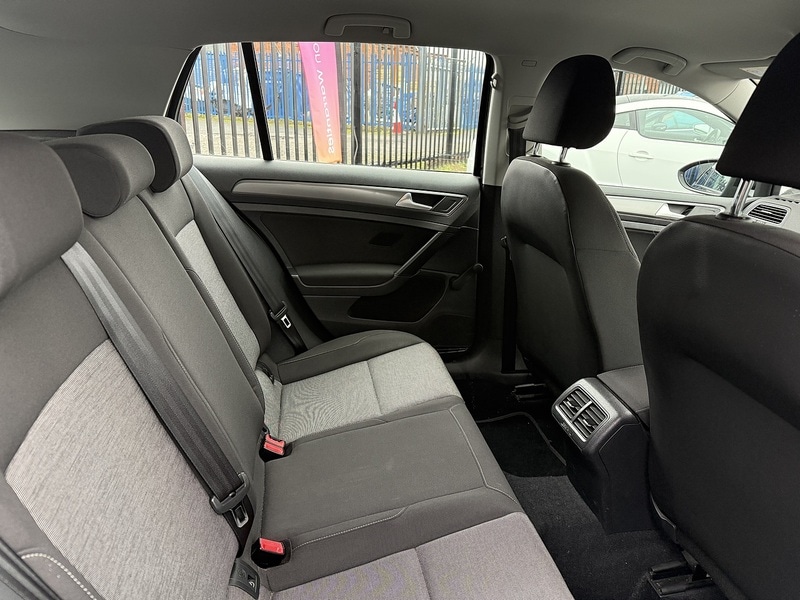 Used Volkswagen Golf 2013 for sale - 76910724: Photo 11