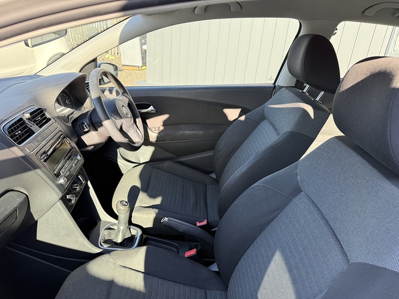 Used Volkswagen Polo 2010 for sale - 76618224: Photo 16