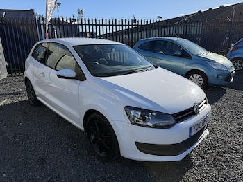 Used Volkswagen Polo 2010 for sale - 76618224: Photo