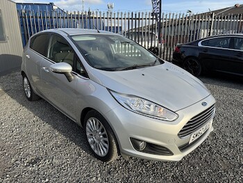 Used Ford Fiesta 2013 for sale - 76219772: Photo