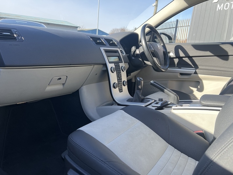 Used Volvo C30 2011 for sale - 77240703: Photo 14