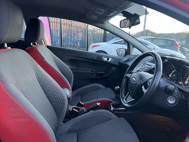 Used Ford Fiesta 2016 for sale - 76553614: Photo 12