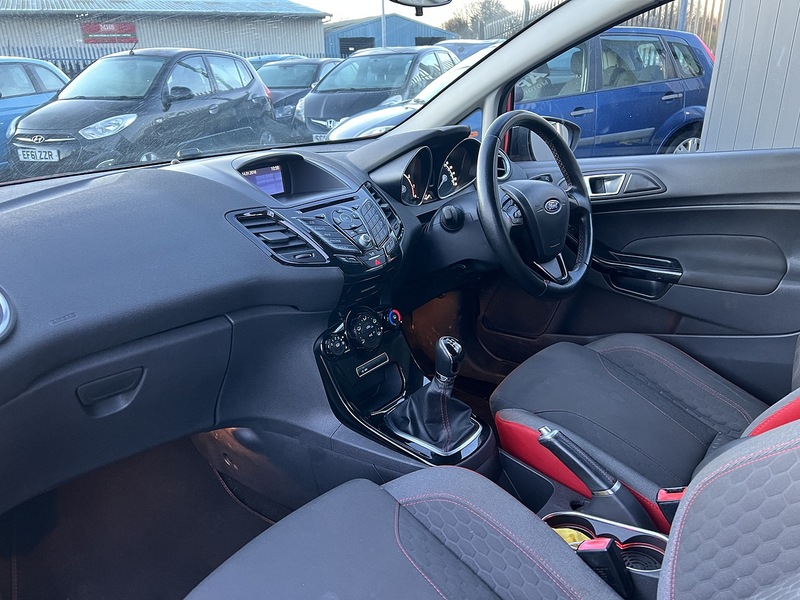 Used Ford Fiesta 2016 for sale - 76553614: Photo 15