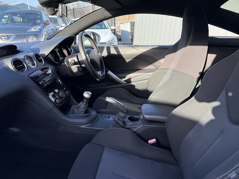 Used Peugeot RCZ 2011 for sale - 77240698: Photo 15