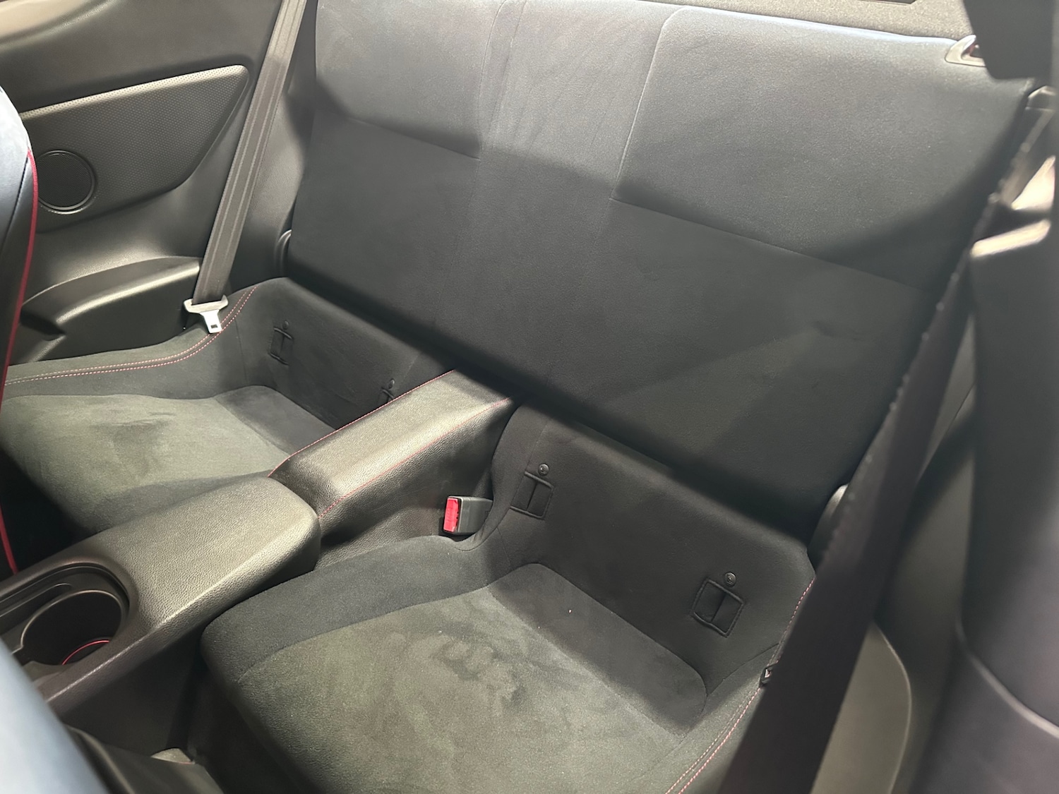 Used Toyota GT86 2017 for sale - 77210336: Photo 18