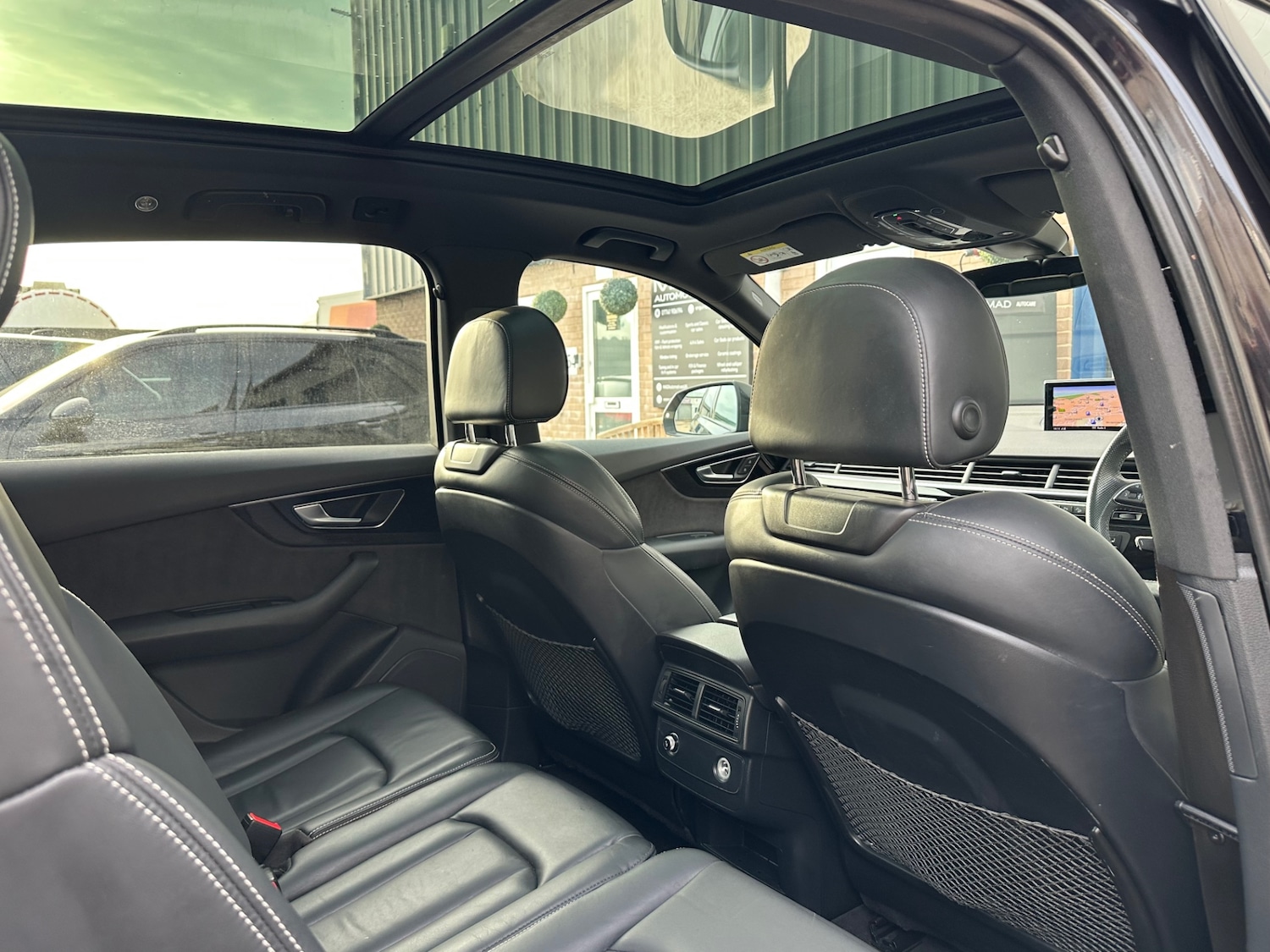 Used Audi Q7 2018 for sale - 76490887: Photo 14