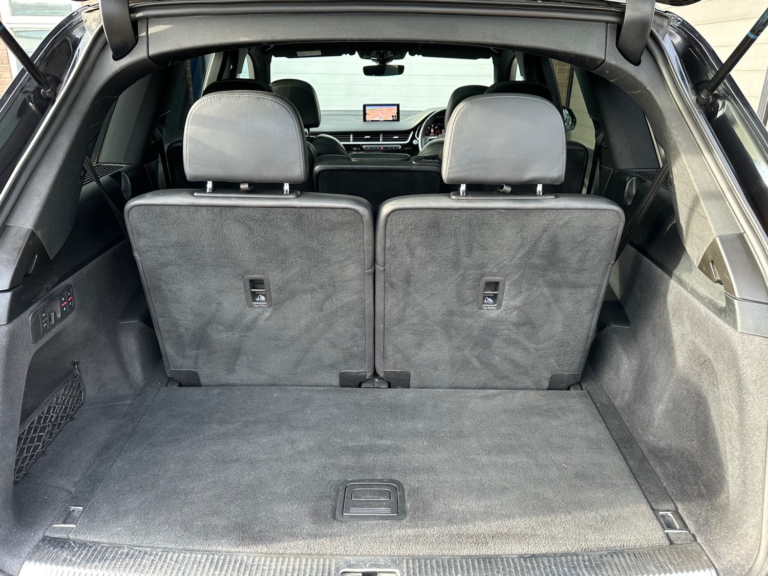 Used Audi Q7 2018 for sale - 76490887: Photo 18