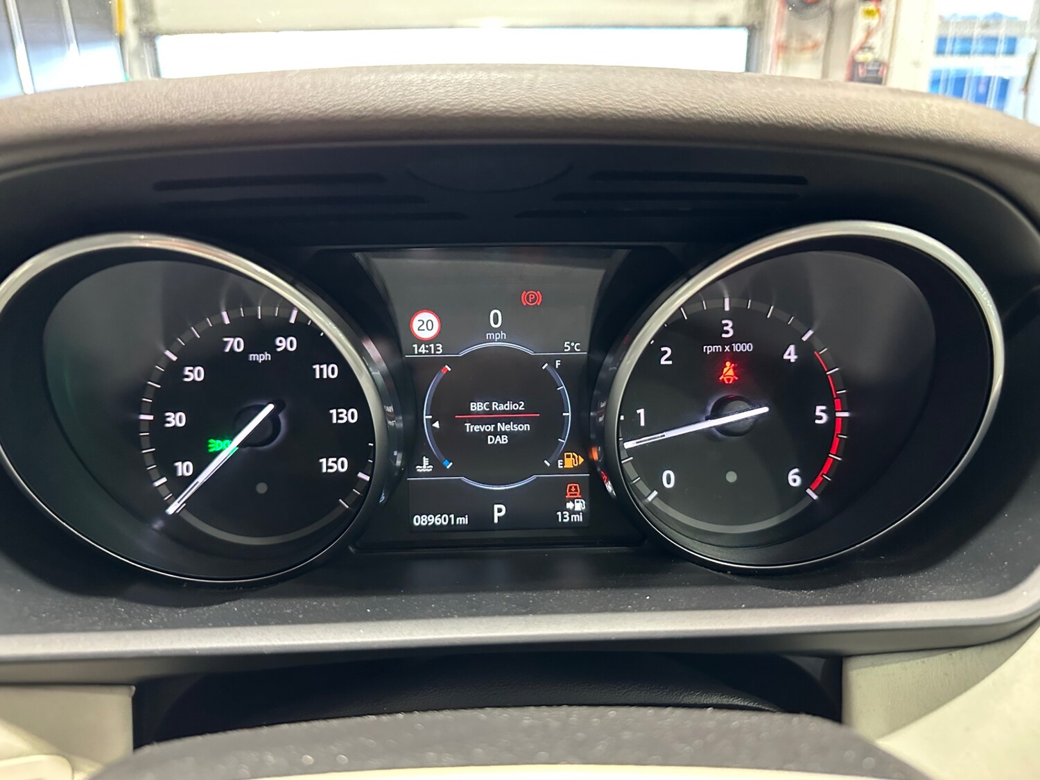 Used Land Rover Discovery 2017 for sale - 76600163: Photo 30