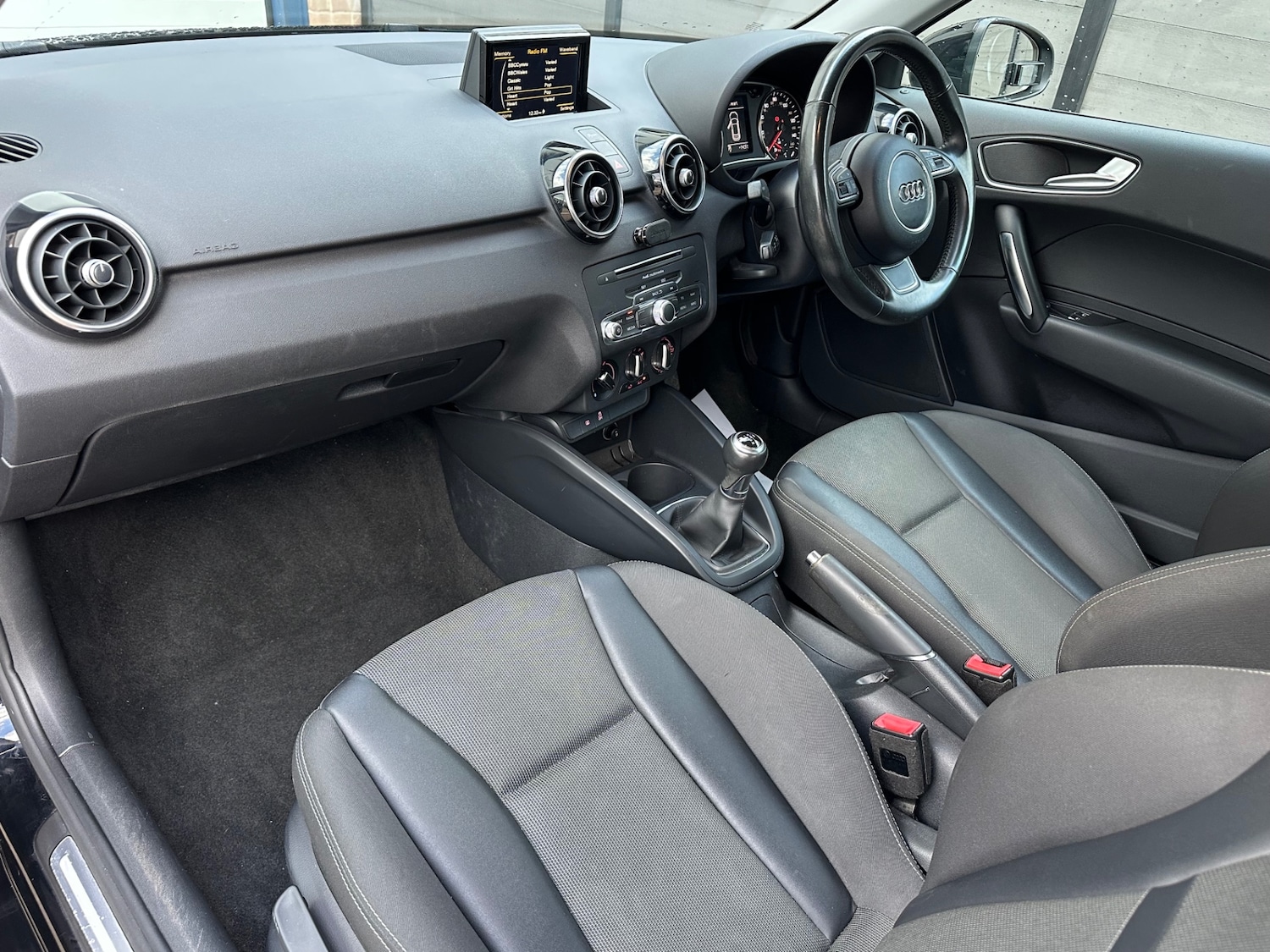 Used Audi A1 2017 for sale - 76877879: Photo 11