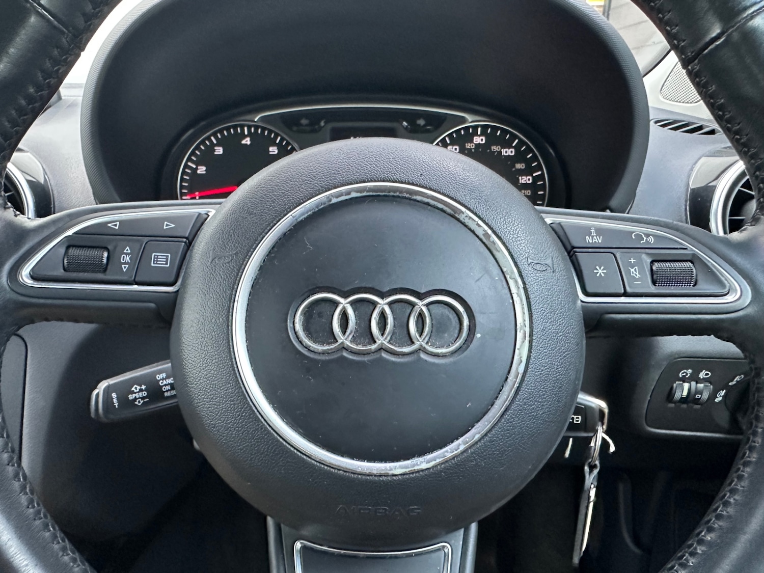 Used Audi A1 2017 for sale - 76877879: Photo 25