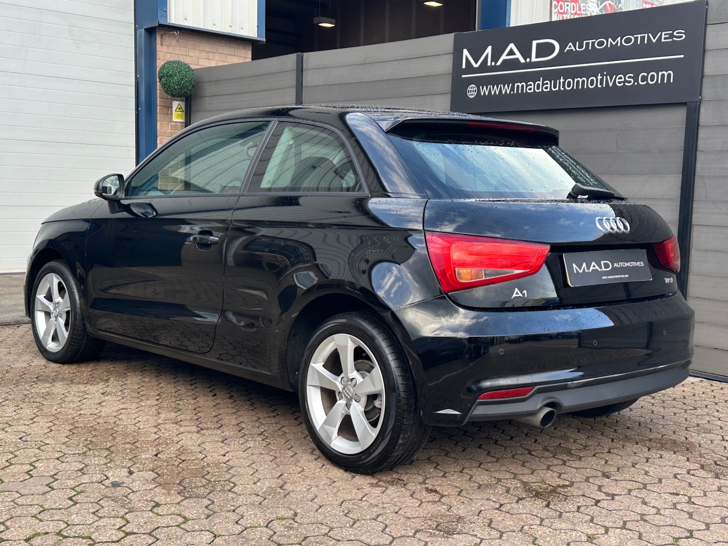 Used Audi A1 2017 for sale - 76877879: Photo 6