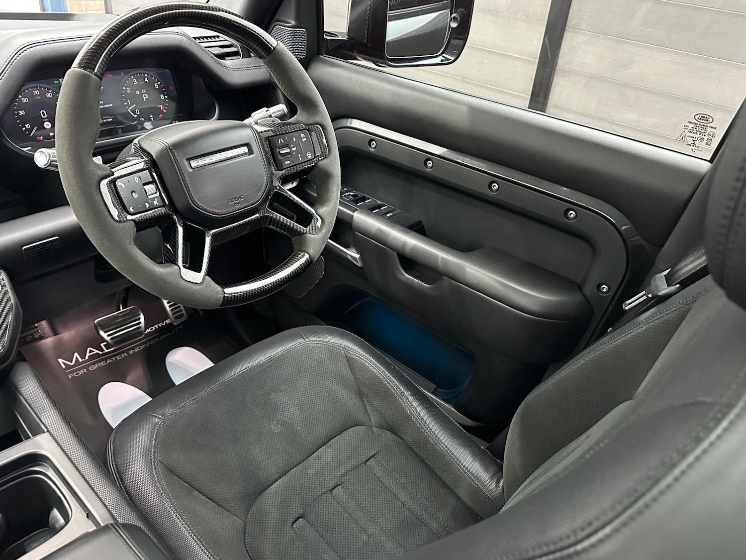 Used Land Rover Defender 2021 for sale - 77034286: Photo 18