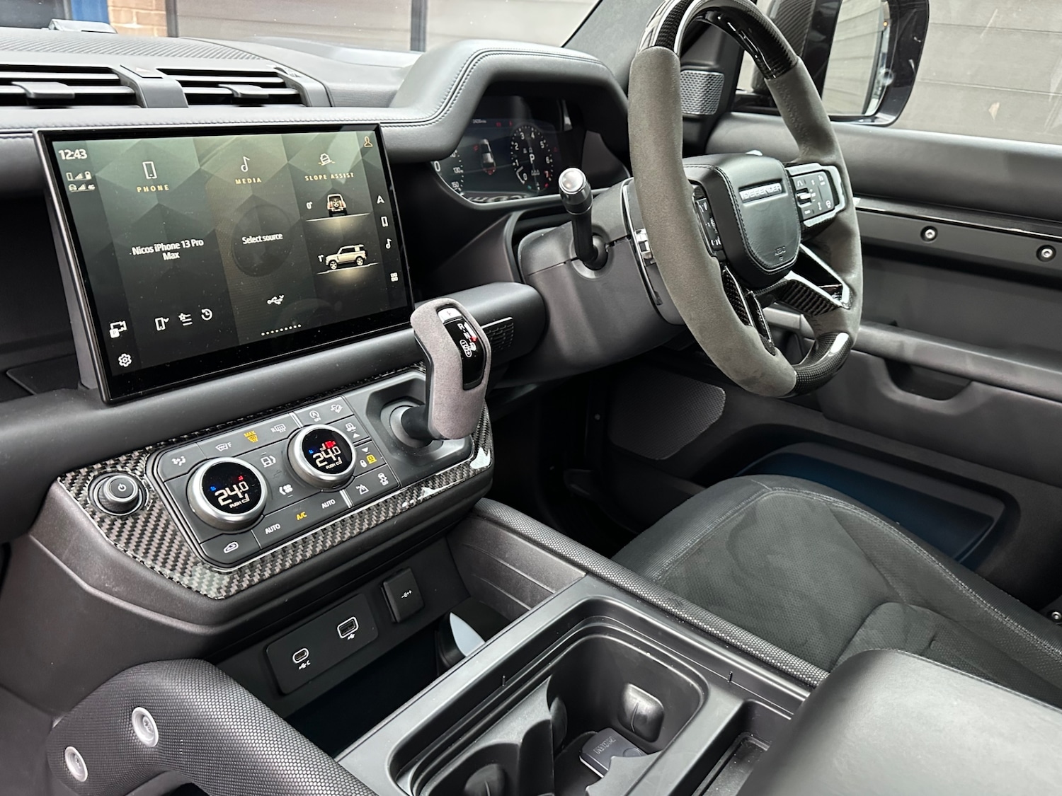 Used Land Rover Defender 2021 for sale - 77034286: Photo 20