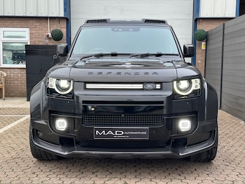 Used Land Rover Defender 2021 for sale - 77034286: Photo