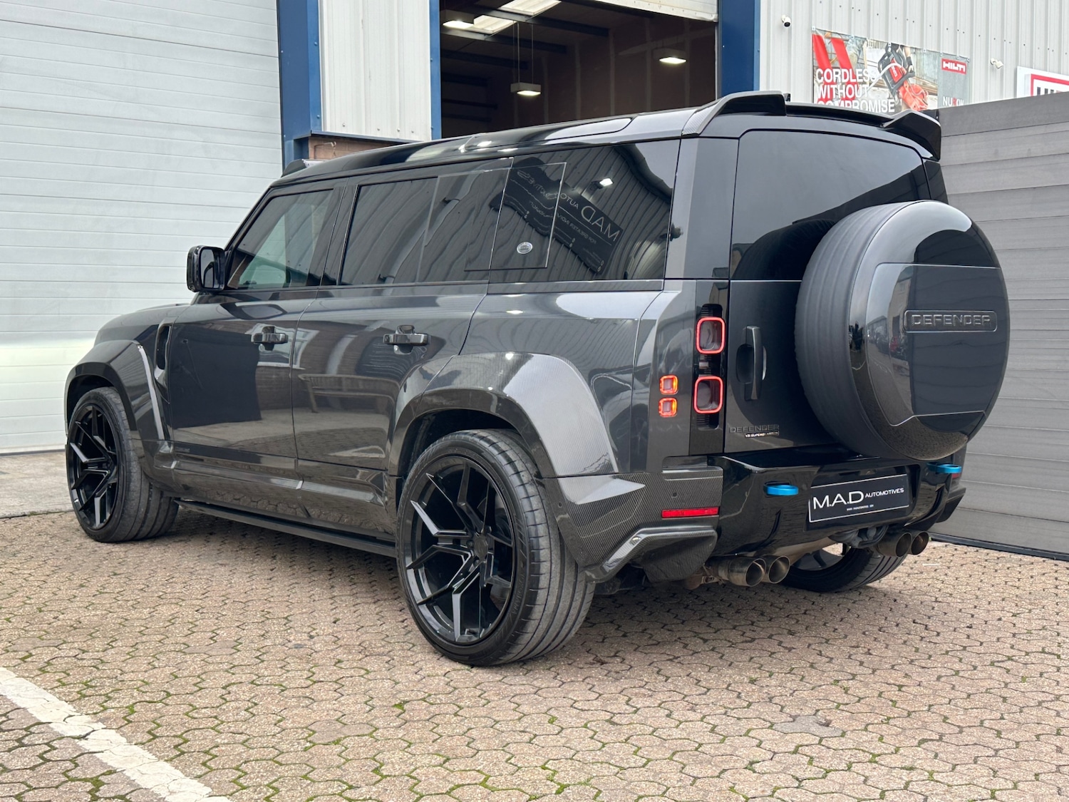 Used Land Rover Defender 2021 for sale - 77034286: Photo 6