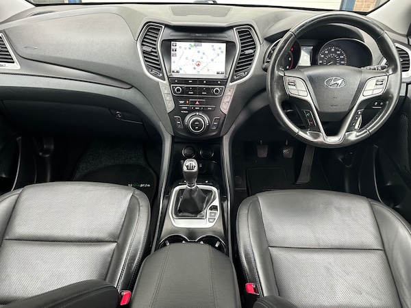 Used Hyundai Santa Fe 2016 for sale - 76232008: Photo 10