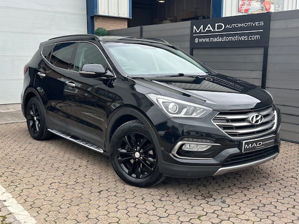 Used Hyundai Santa Fe 2016 for sale - 76232008: Photo 1