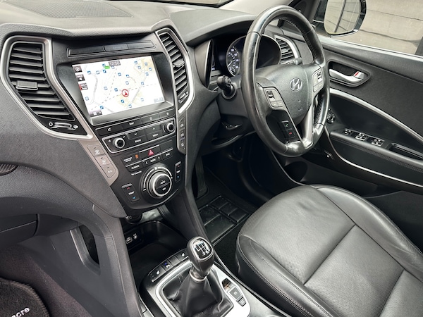 Used Hyundai Santa Fe 2016 for sale - 76232008: Photo 25
