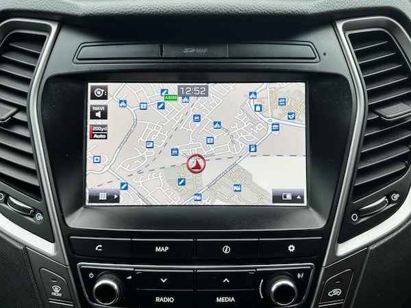 Used Hyundai Santa Fe 2016 for sale - 76232008: Photo 30