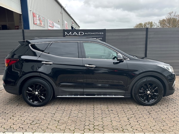 Used Hyundai Santa Fe 2016 for sale - 76232008: Photo 4