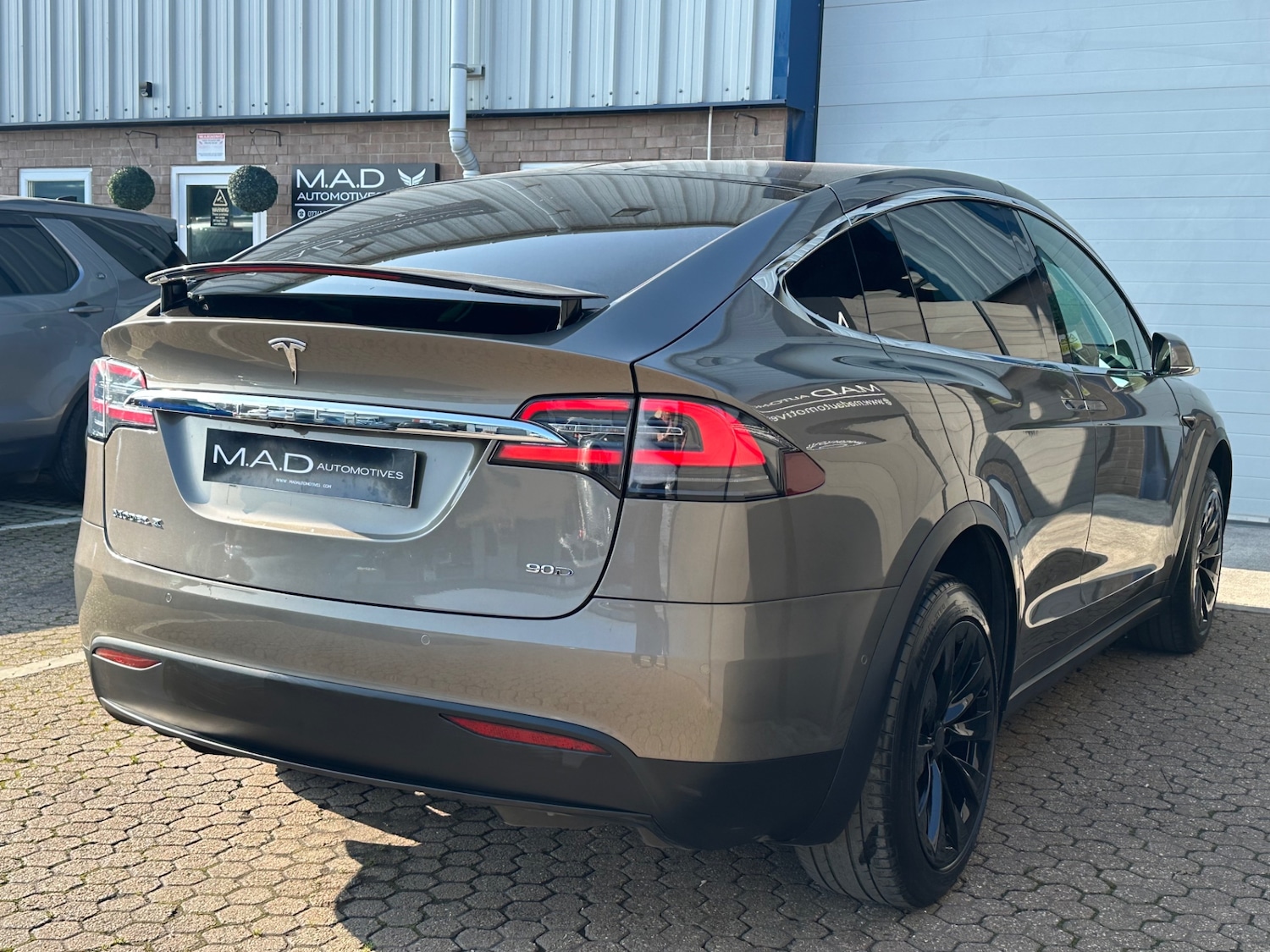 Used Tesla Model X 2017 for sale - 77743262: Photo 8
