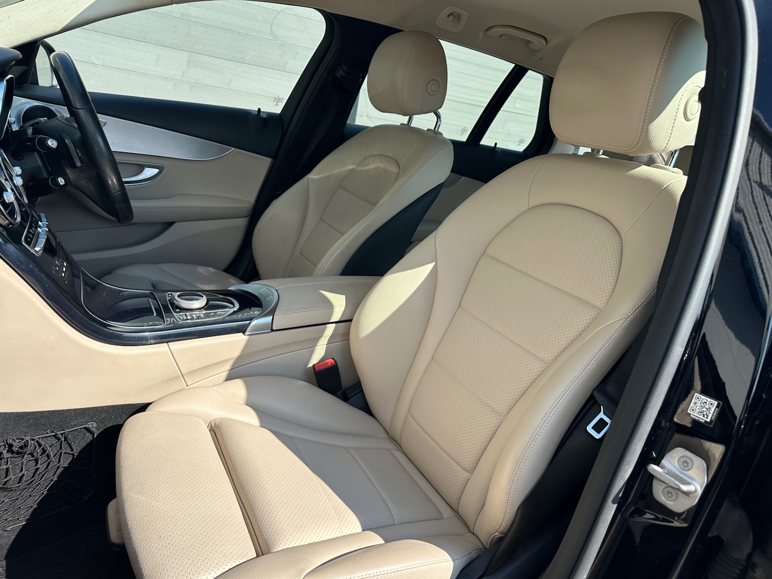 Used Mercedes-Benz C Class 2017 for sale - 77947397: Photo 11