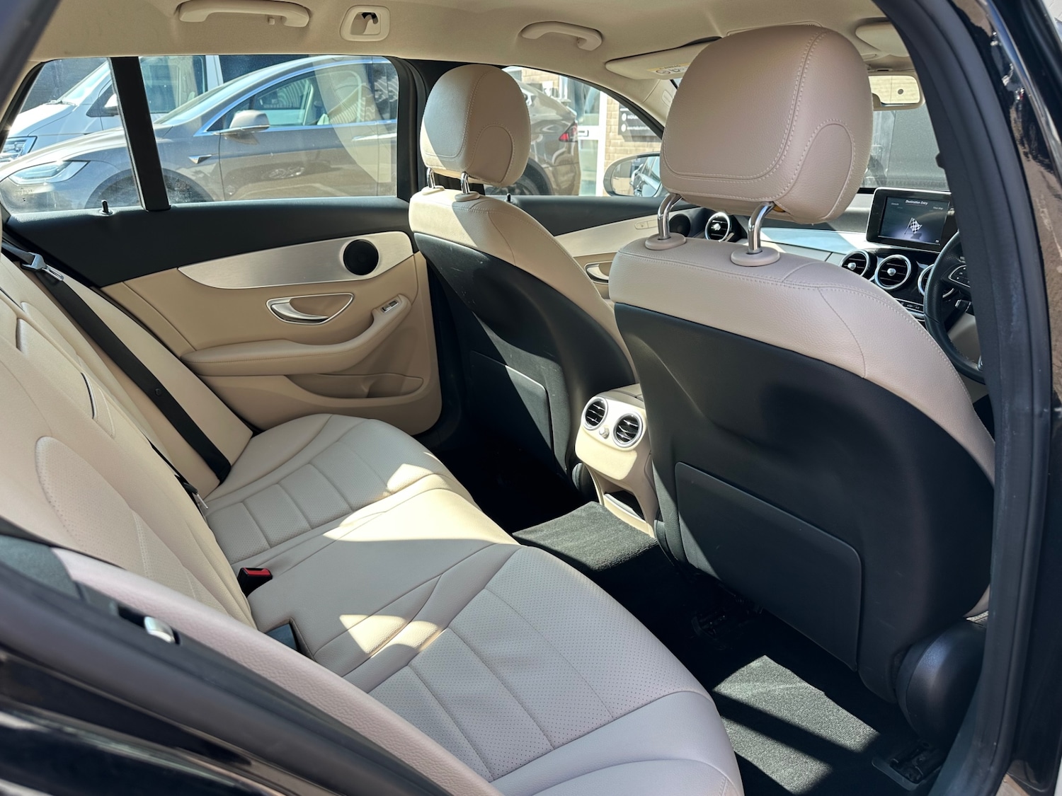 Used Mercedes-Benz C Class 2017 for sale - 77947397: Photo 13