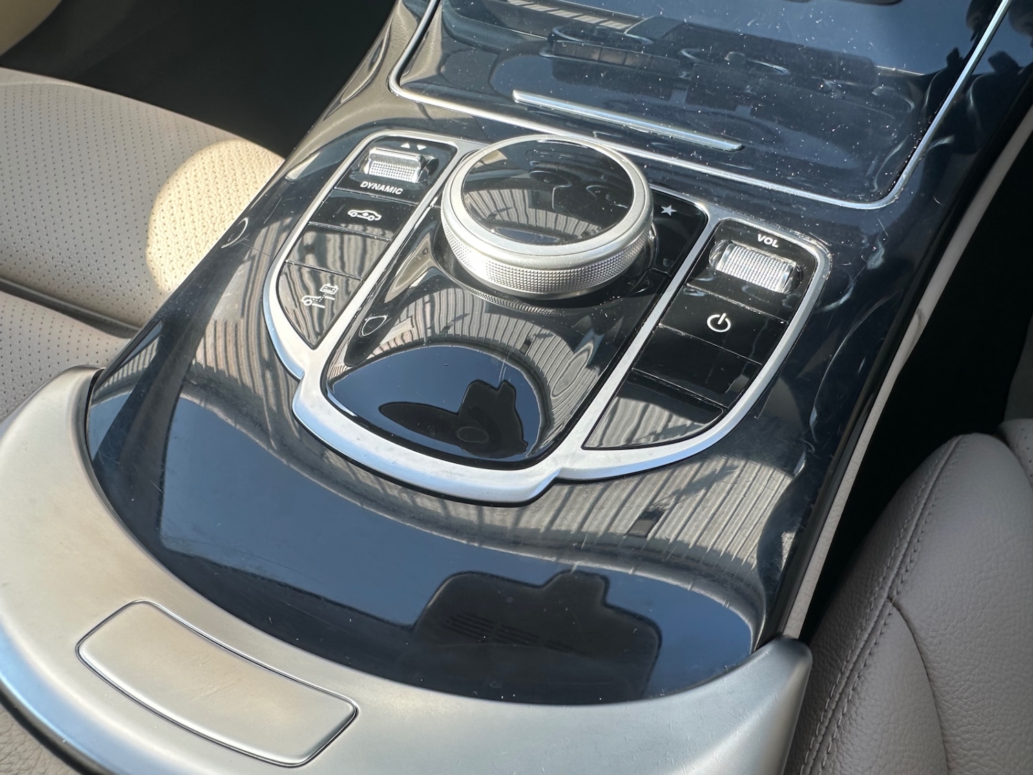 Used Mercedes-Benz C Class 2017 for sale - 77947397: Photo 25