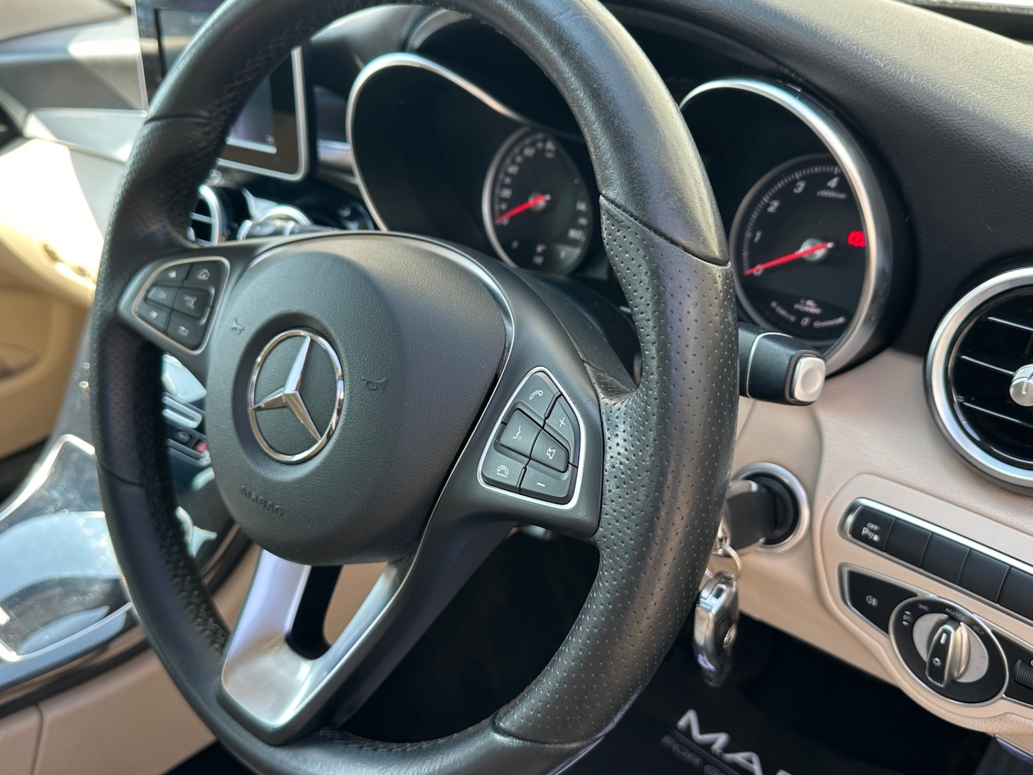 Used Mercedes-Benz C Class 2017 for sale - 77947397: Photo 27