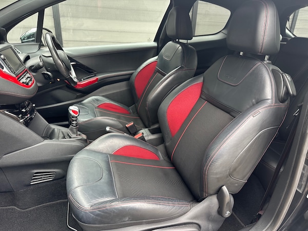 Used Peugeot 208 2013 for sale - 76263098: Photo 13