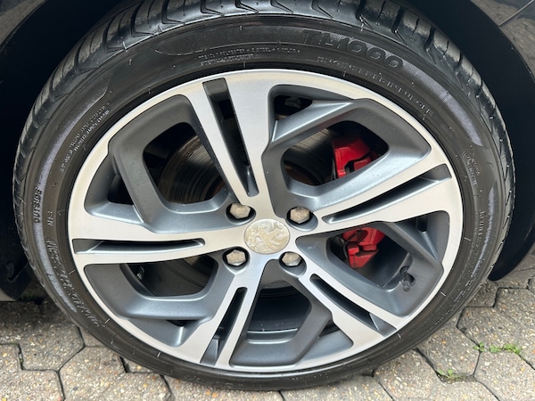 Used Peugeot 208 2013 for sale - 76263098: Photo 30