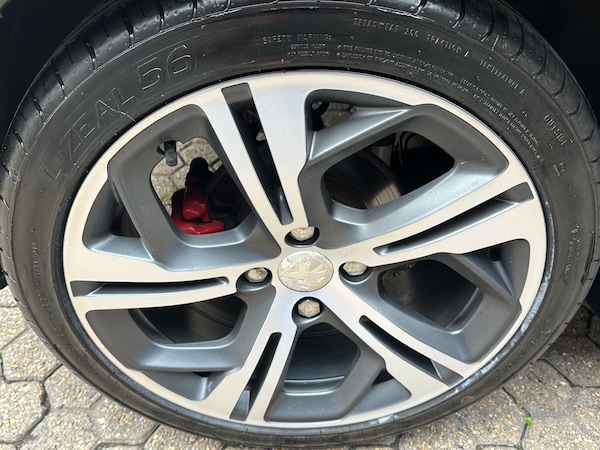 Used Peugeot 208 2013 for sale - 76263098: Photo 31