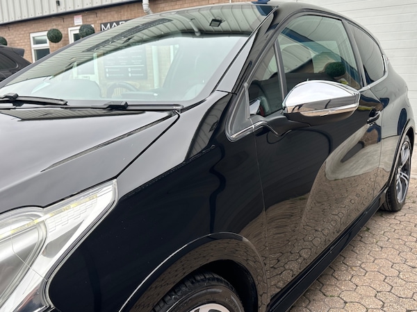 Used Peugeot 208 2013 for sale - 76263098: Photo 34