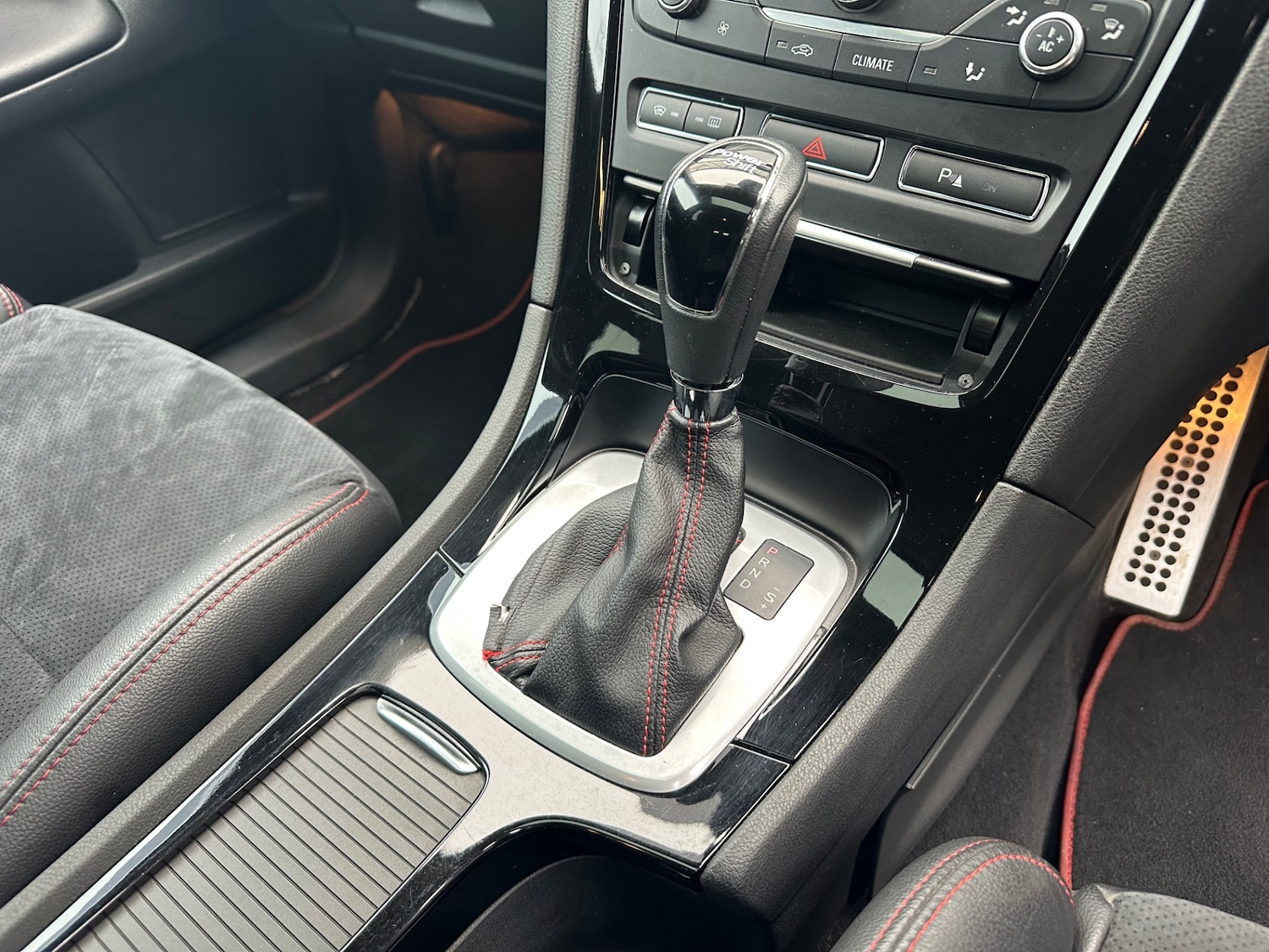 Used Ford Mondeo 2012 for sale - 78026214: Photo 25