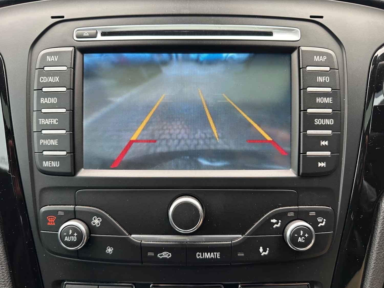 Used Ford Mondeo 2012 for sale - 78026214: Photo 30