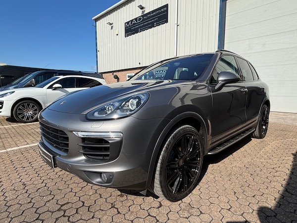 Used Porsche Cayenne 2015 for sale - 75438024: Photo 10