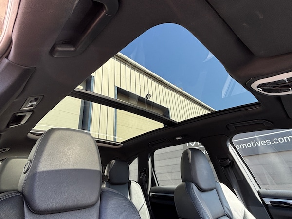 Used Porsche Cayenne 2015 for sale - 75438024: Photo 26