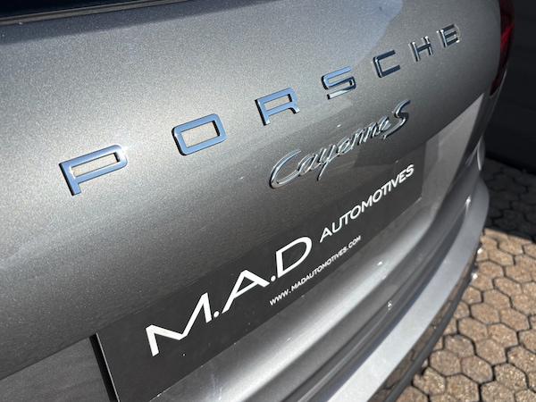 Used Porsche Cayenne 2015 for sale - 75438024: Photo 36