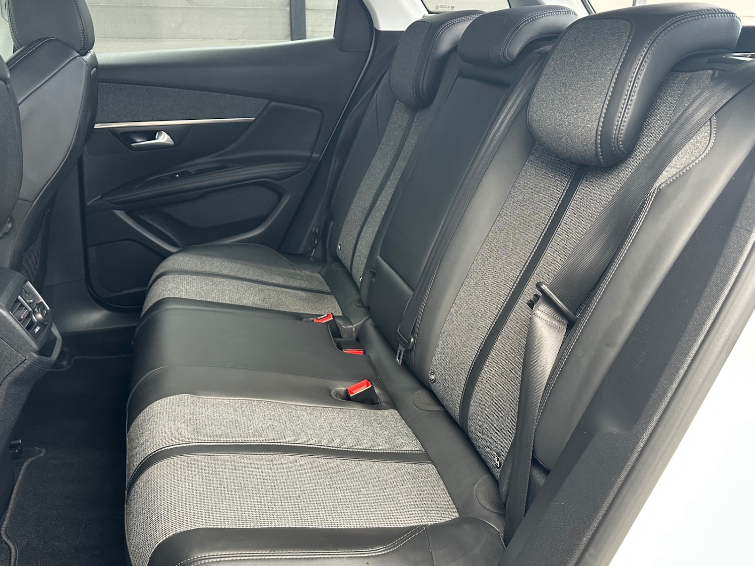 Used Peugeot 3008 2018 for sale - 76602720: Photo 15