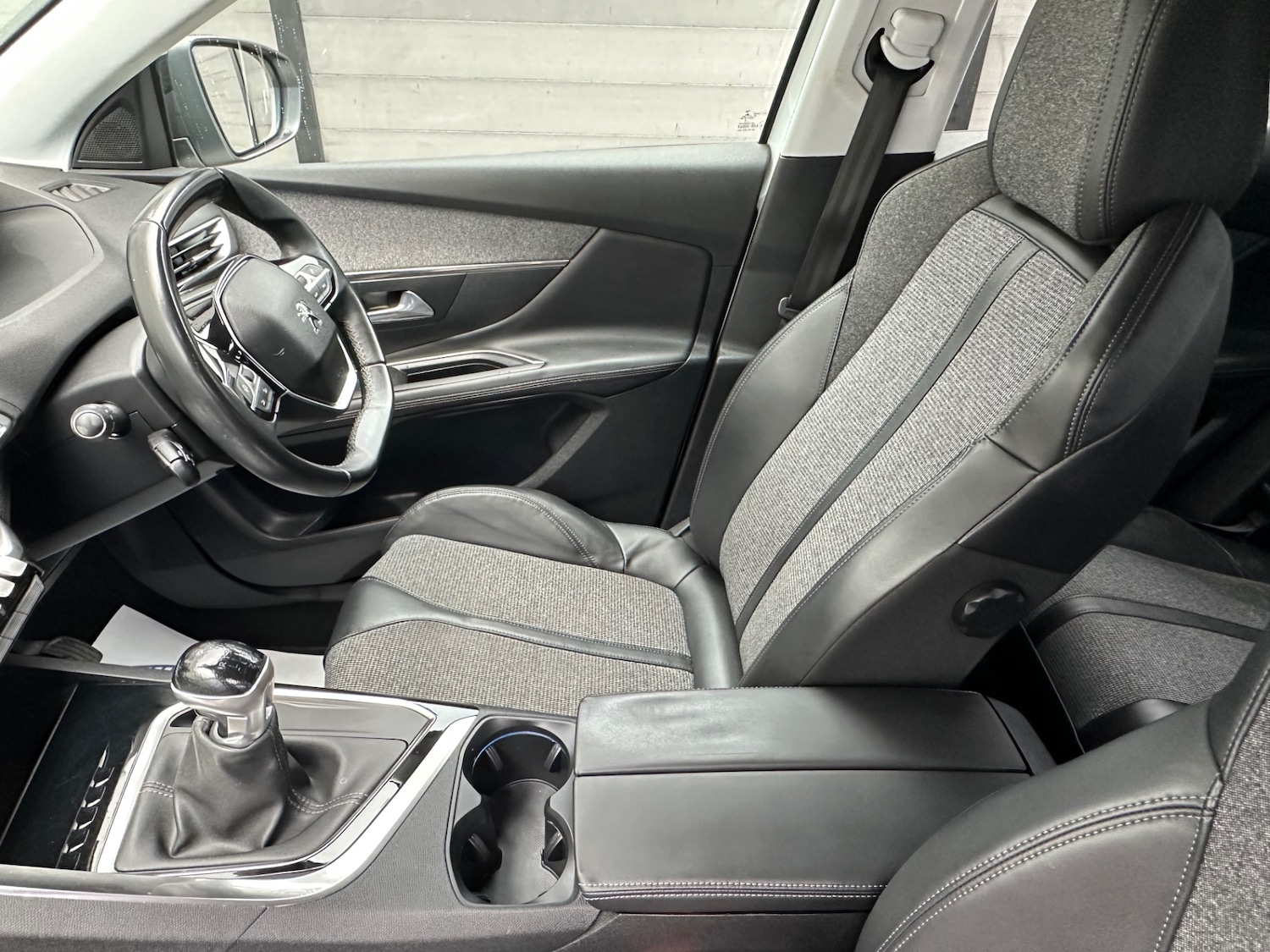 Used Peugeot 3008 2018 for sale - 76602720: Photo 16