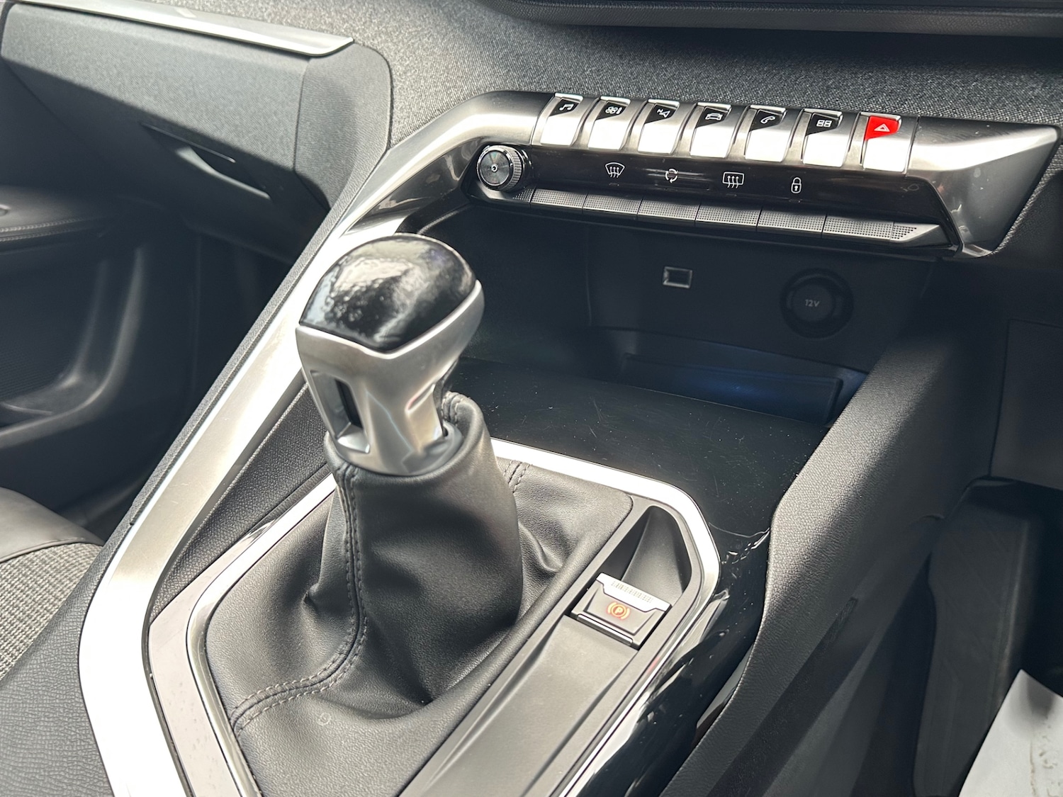 Used Peugeot 3008 2018 for sale - 76602720: Photo 24