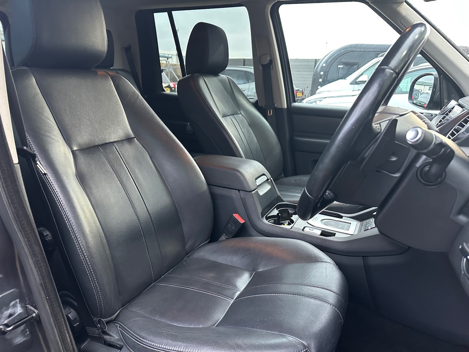 Used Land Rover Discovery 2014 for sale - 76808788: Photo 13