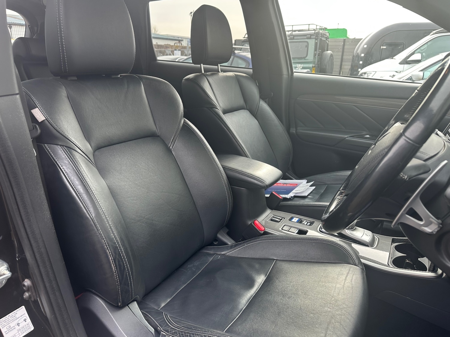 Used Mitsubishi Outlander 2018 for sale - 77617778: Photo 12