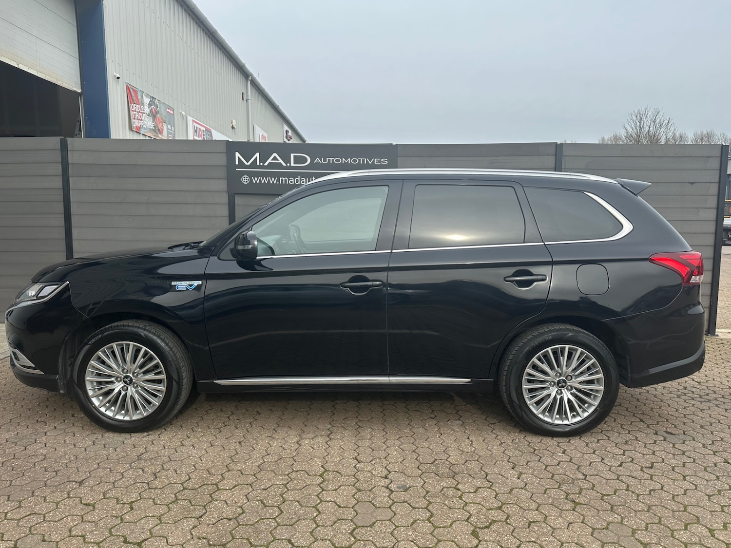 Used Mitsubishi Outlander 2018 for sale - 77617778: Photo 5