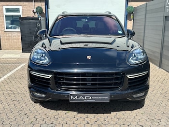Used Porsche Cayenne 2014 for sale - 75761635: Photo