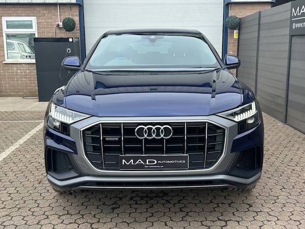 Used Audi Q8 2020 for sale - 74468484: Photo 2