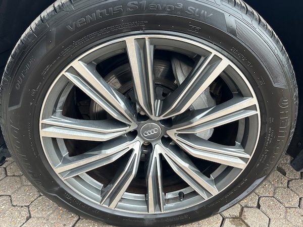 Used Audi Q8 2020 for sale - 74468484: Photo 32
